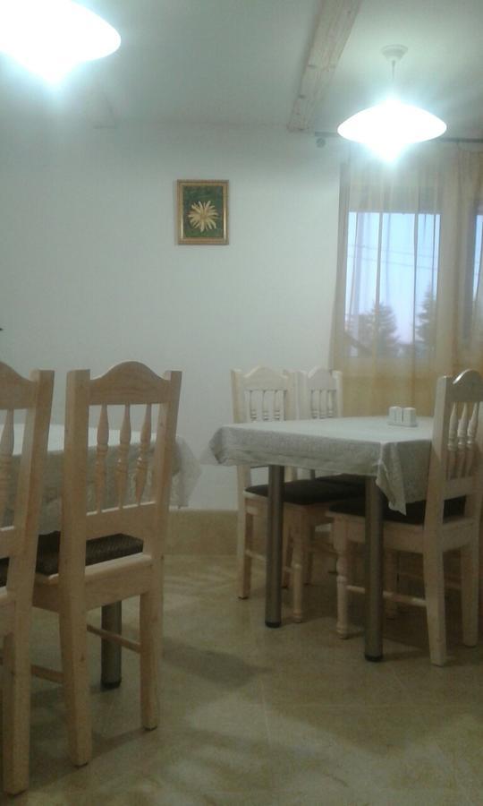 Cottage Palitra Yablunytsya Εξωτερικό φωτογραφία