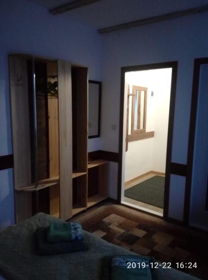 Cottage Palitra Yablunytsya Εξωτερικό φωτογραφία